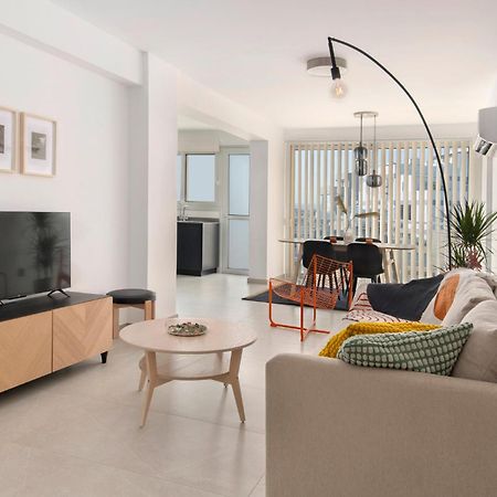 Amazing Two Bedroom Apartment 라르나카 외부 사진